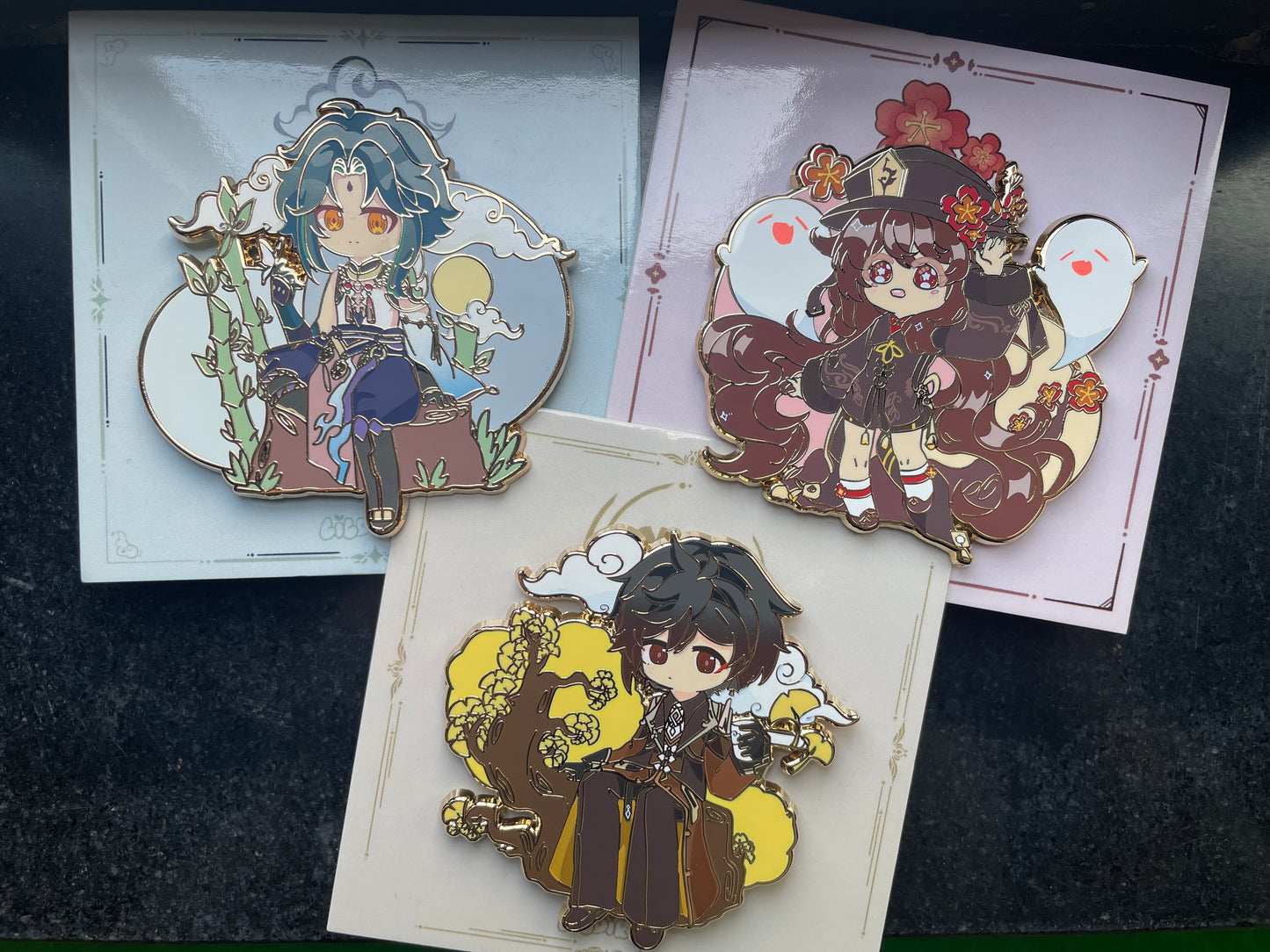 In Hand-Genshin Pin